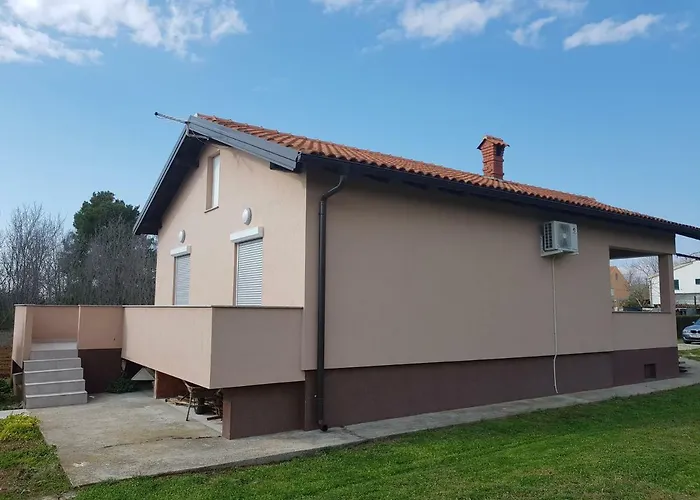 Дом отдыха Begonja *